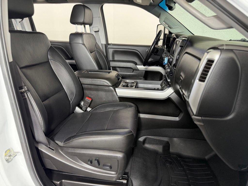 Used 2019 Chevrolet Silverado 2500 LTZ w/ Duramax Plus Package AWD/4WD image 41