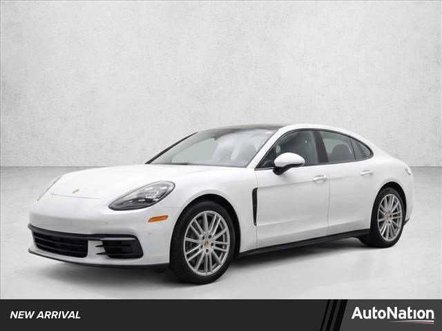 Used 2018 Porsche Panamera 4 image 1