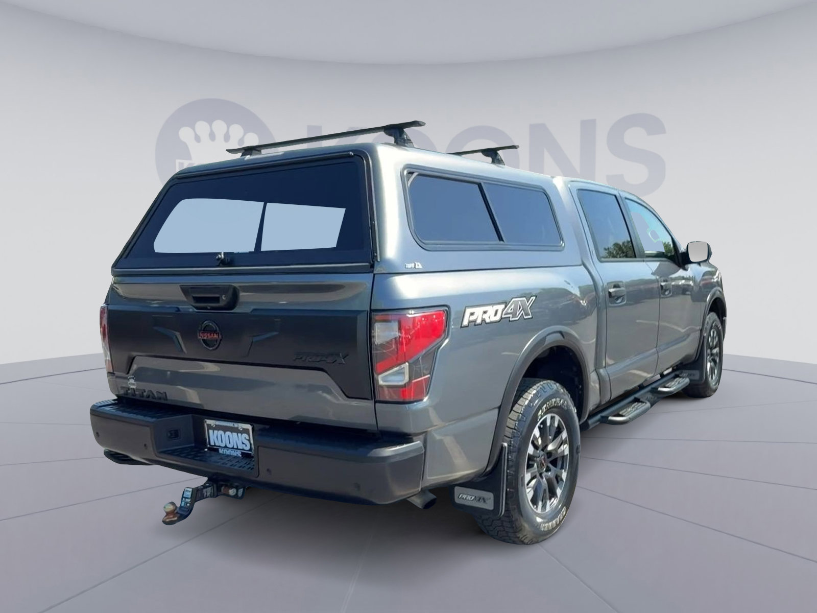 Used 2021 Nissan Titan PRO-4X w/ Pro-4x Utility Package image 11