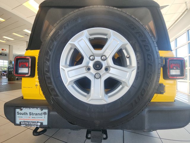 Certified 2018 Jeep Wrangler Unlimited Sport S AWD/4WD image 34
