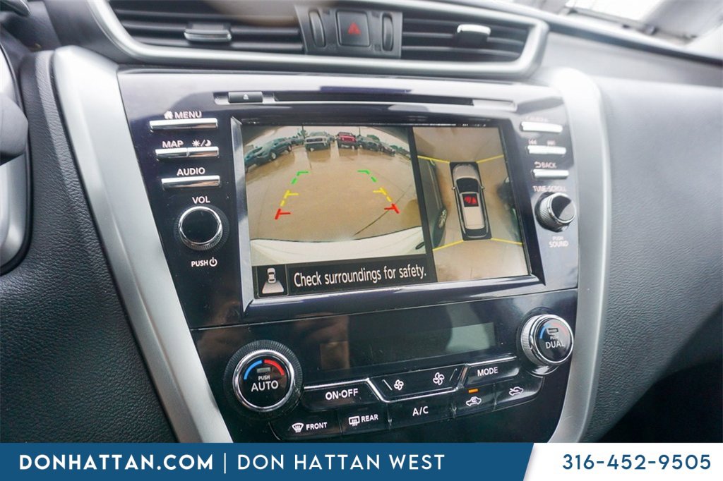 Used 2023 Nissan Murano SL image 8