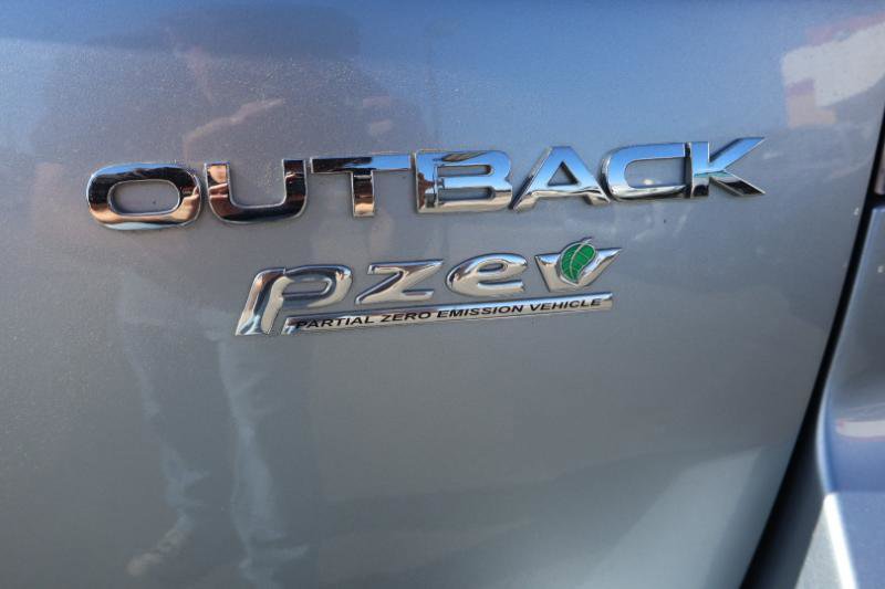 Used 2014 Subaru Outback 2.5i Premium AWD/4WD image 11