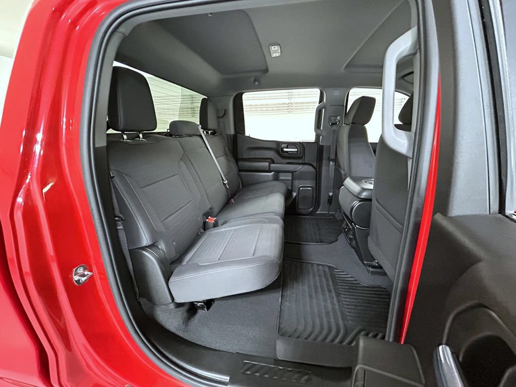 Certified 2024 Chevrolet Silverado 1500 Custom w/ Turbomax Blackout Package AWD/4WD image 19