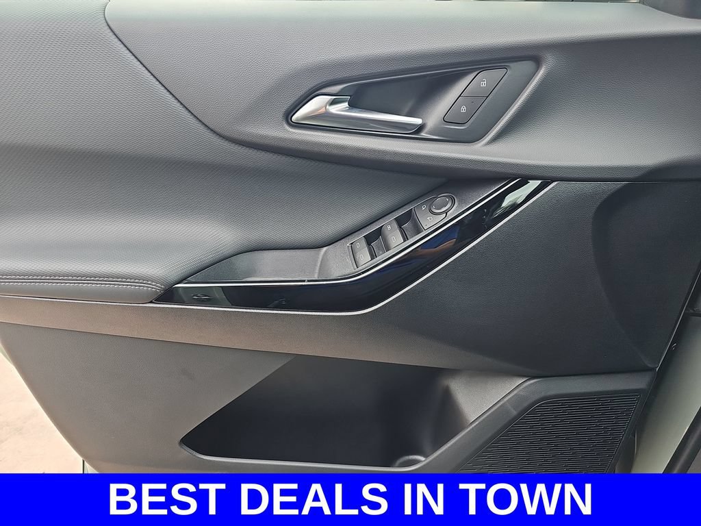 New 2026 Chevrolet Equinox LT w/ Safety and Technology Package FWD image 27