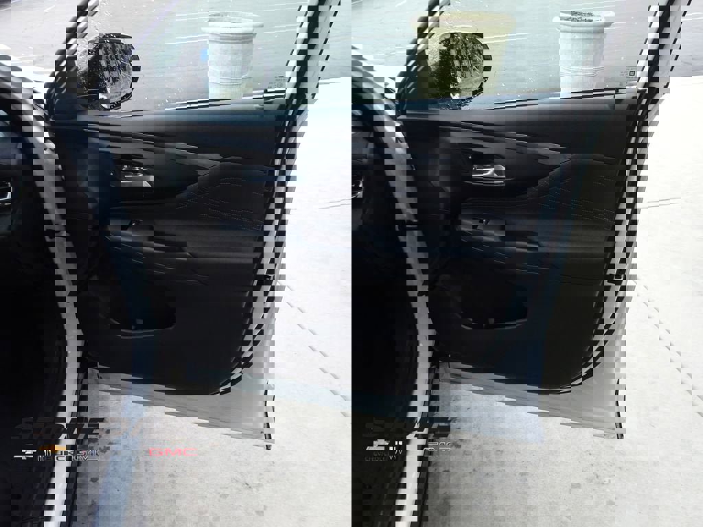 New 2026 Buick Envista Sport Touring w/ Convenience I Package image 28