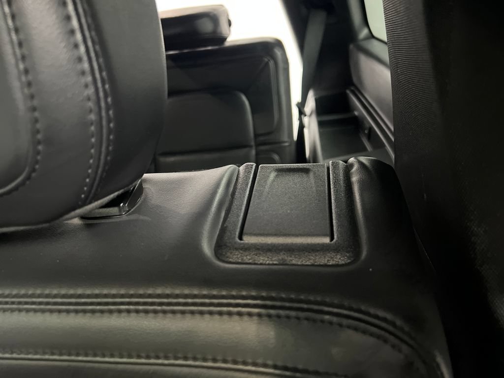 Used 2024 Lincoln Navigator Reserve AWD/4WD image 19