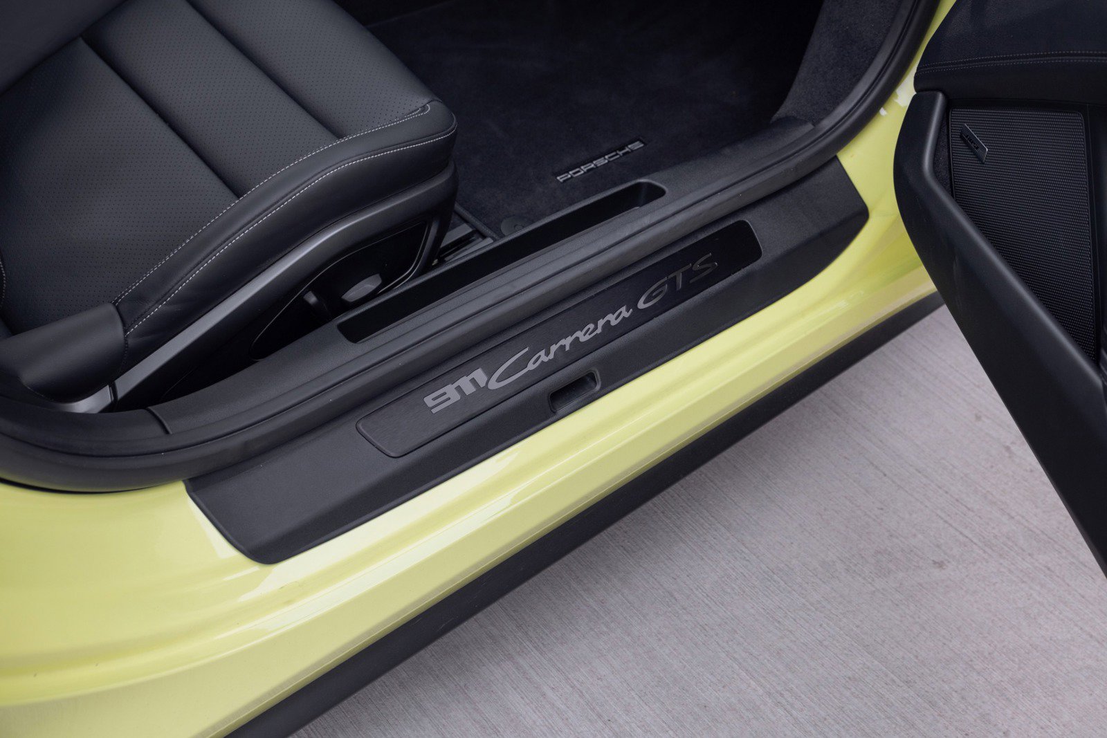 Used 2026 Porsche 911 Carrera GTS image 45