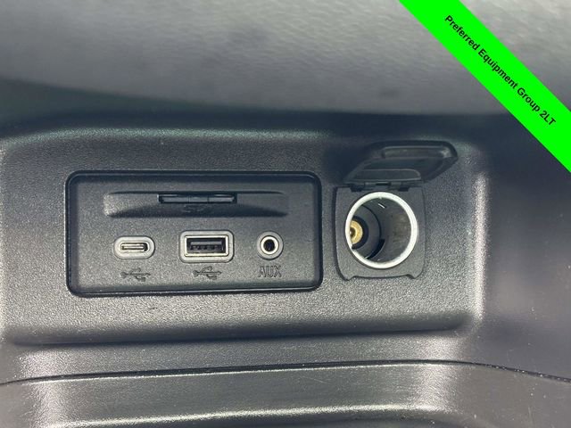 Used 2019 Chevrolet Equinox LT w/ Sun & Navigation Package image 23