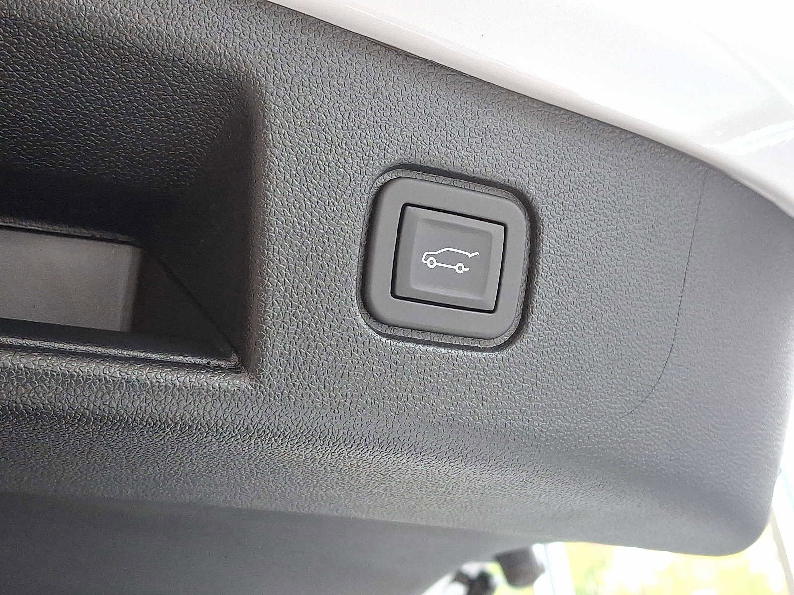 Used 2025 Chevrolet Blazer EV RS image 28