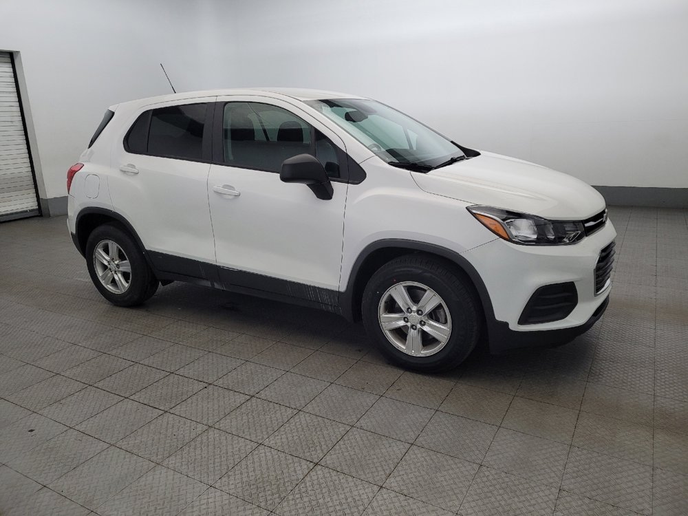 Used 2019 Chevrolet Trax LS w/ Tint and Cruise Package image 11