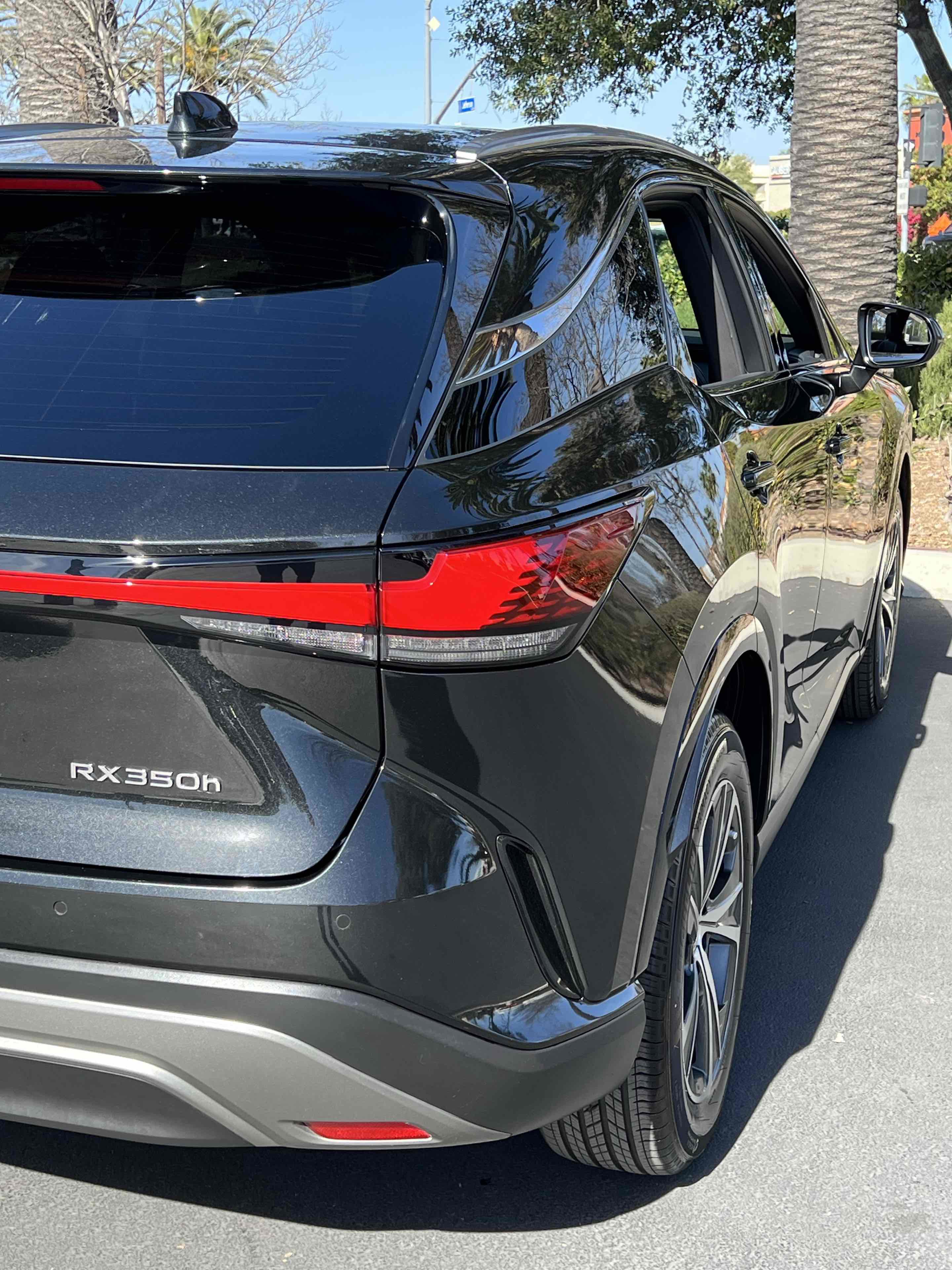 Used 2023 Lexus RX 350 w/ Cold Area Package image 52