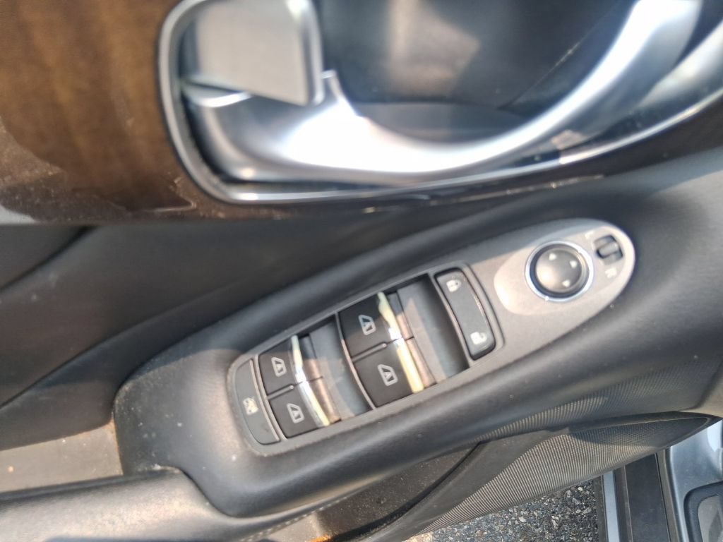 Used 2018 INFINITI Q50 Luxe AWD/4WD image 11