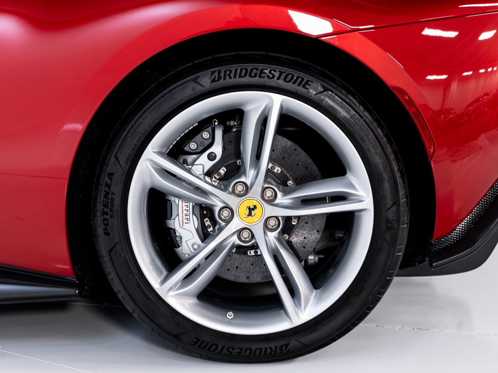 Used 2023 Ferrari 296 GTB image 32