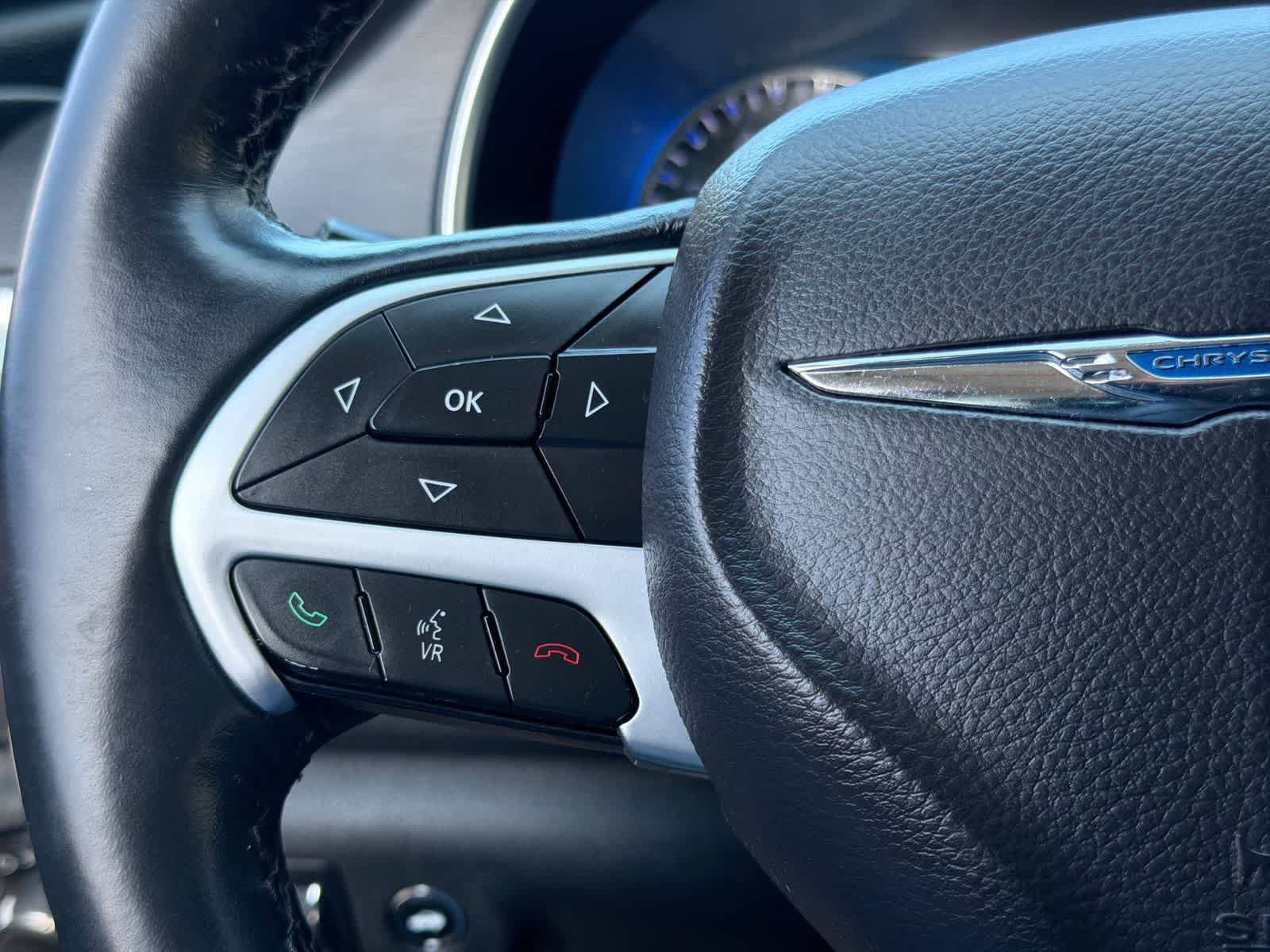 Used 2016 Chrysler 200 Limited w/ Anniversary Edition image 25