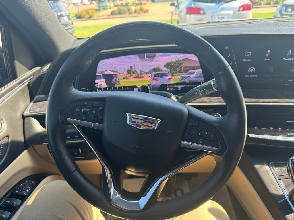 Used 2021 Cadillac Escalade Premium Luxury w/ Driver Assist Tech Package image 17