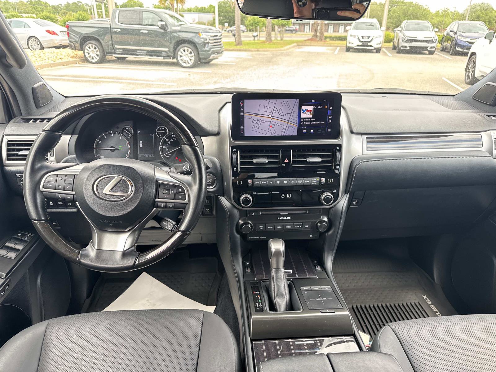 Certified 2022 Lexus GX 460 Premium w/ Premium Package AWD/4WD image 16