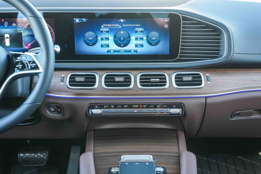 New 2026 Mercedes-Benz GLS 450 4MATIC image 13