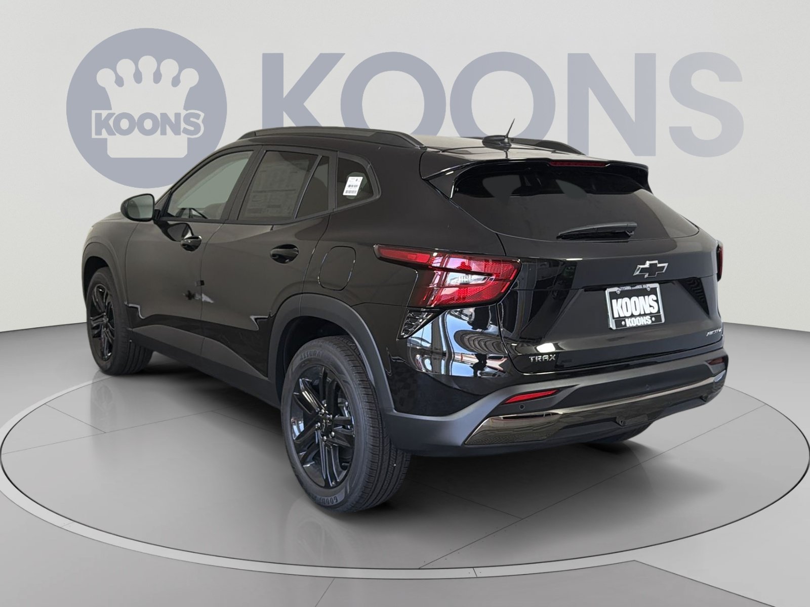 New 2026 Chevrolet Trax ACTIV w/ Sunroof Package FWD image 4