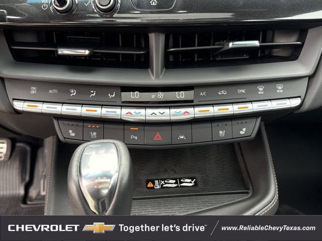 Used 2025 Cadillac CT4 Sport RWD image 20