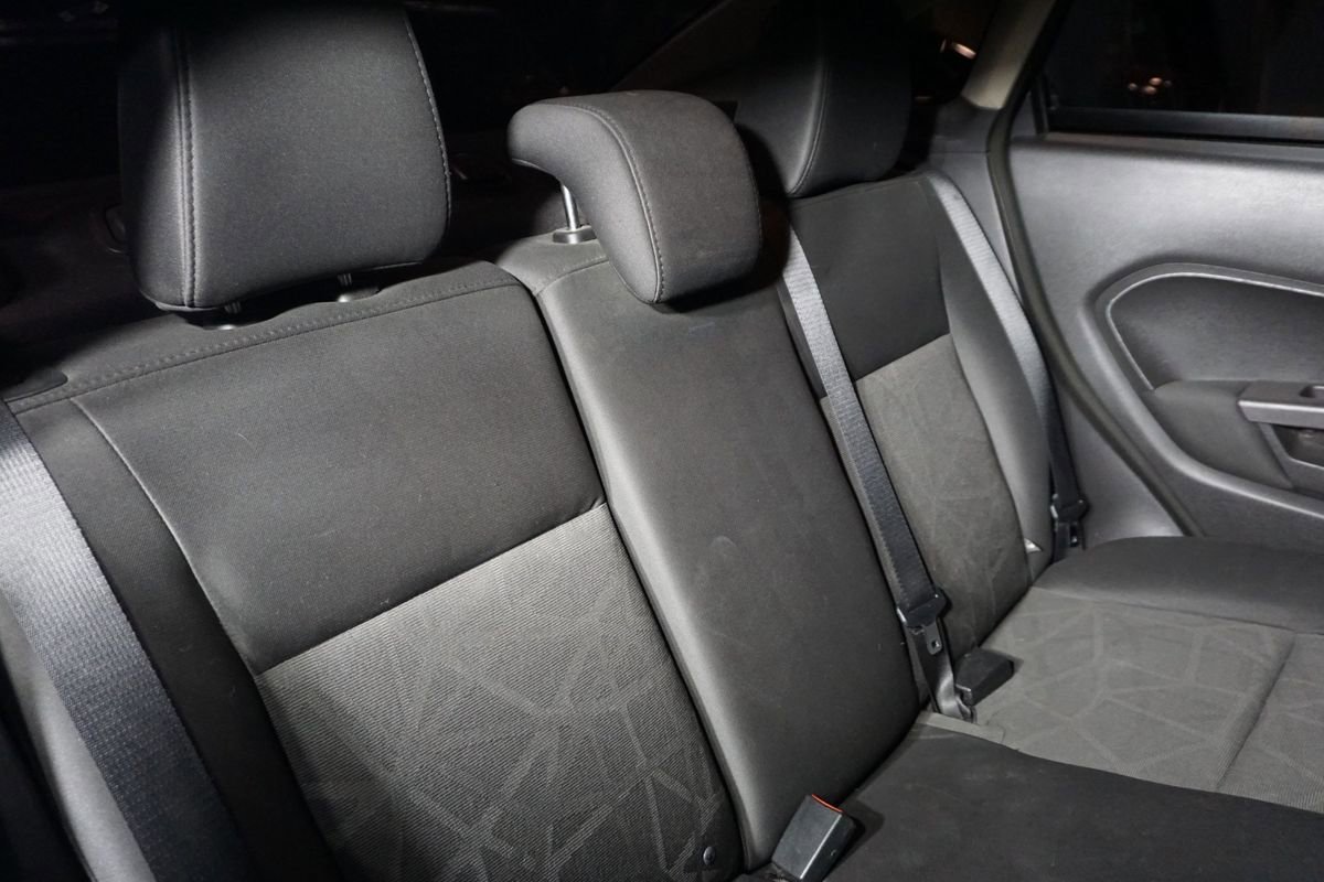 Used 2011 Ford Fiesta SE w/ 201A Rapid Spec Order Code FWD image 19