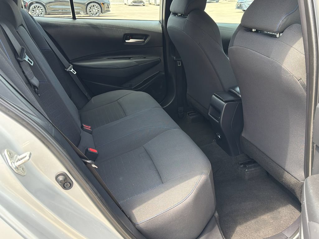 Used 2022 Toyota Corolla SE FWD image 12