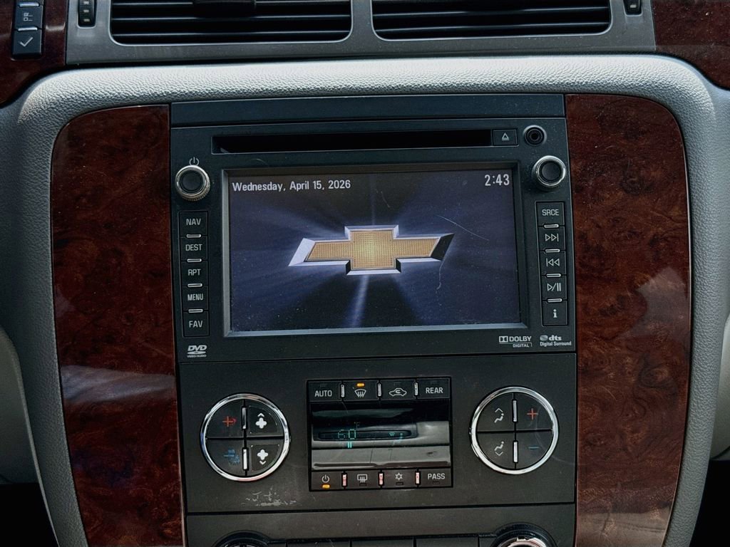 Used 2014 Chevrolet Tahoe LTZ RWD image 15