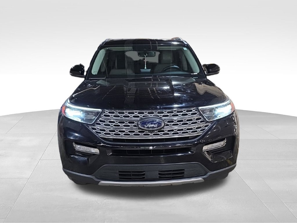 Used 2023 Ford Explorer Limited w/ Limited Technology Package AWD/4WD image 3