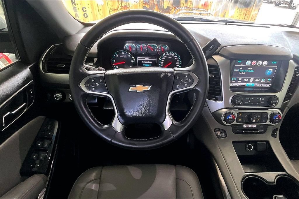 Used 2018 Chevrolet Tahoe LT w/ Off-Road Package AWD/4WD image 7