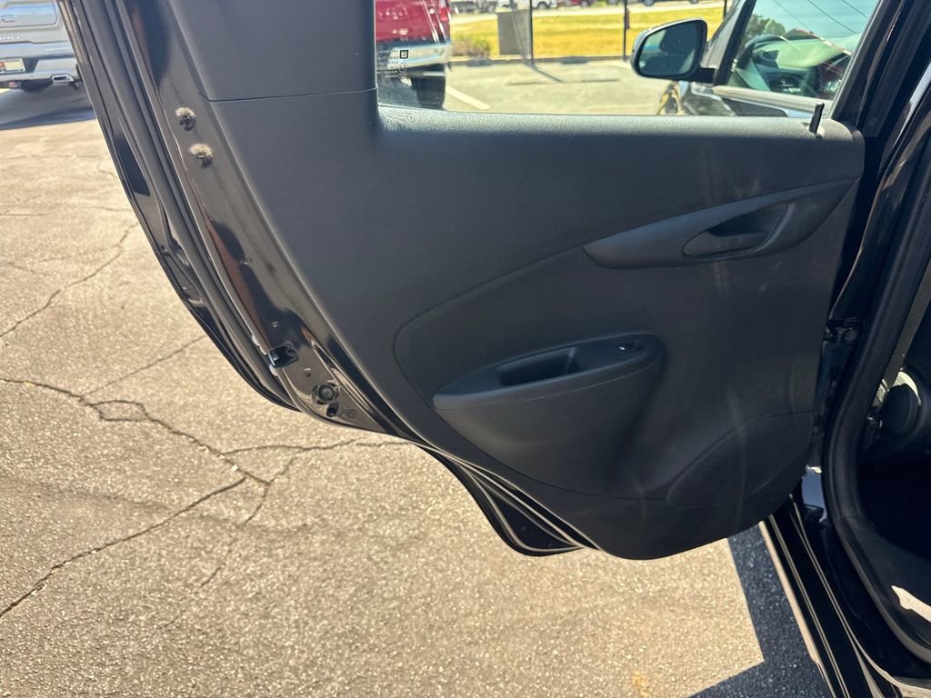 Used 2019 Chevrolet Spark LT image 22