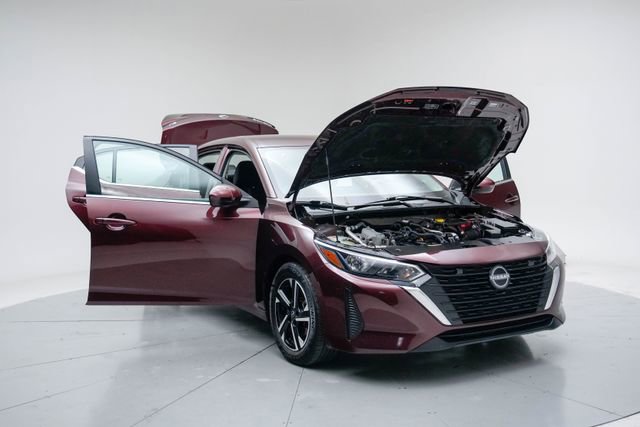 Used 2024 Nissan Sentra SV FWD image 15