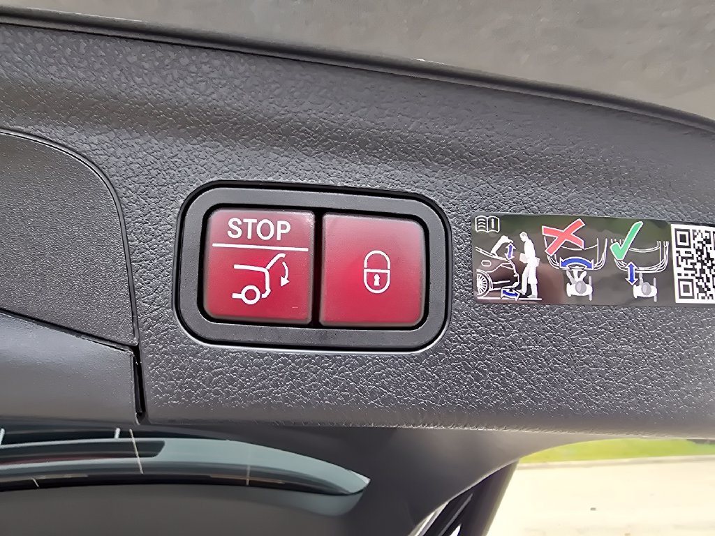 New 2026 Mercedes-Benz GLE 350 4MATIC image 19