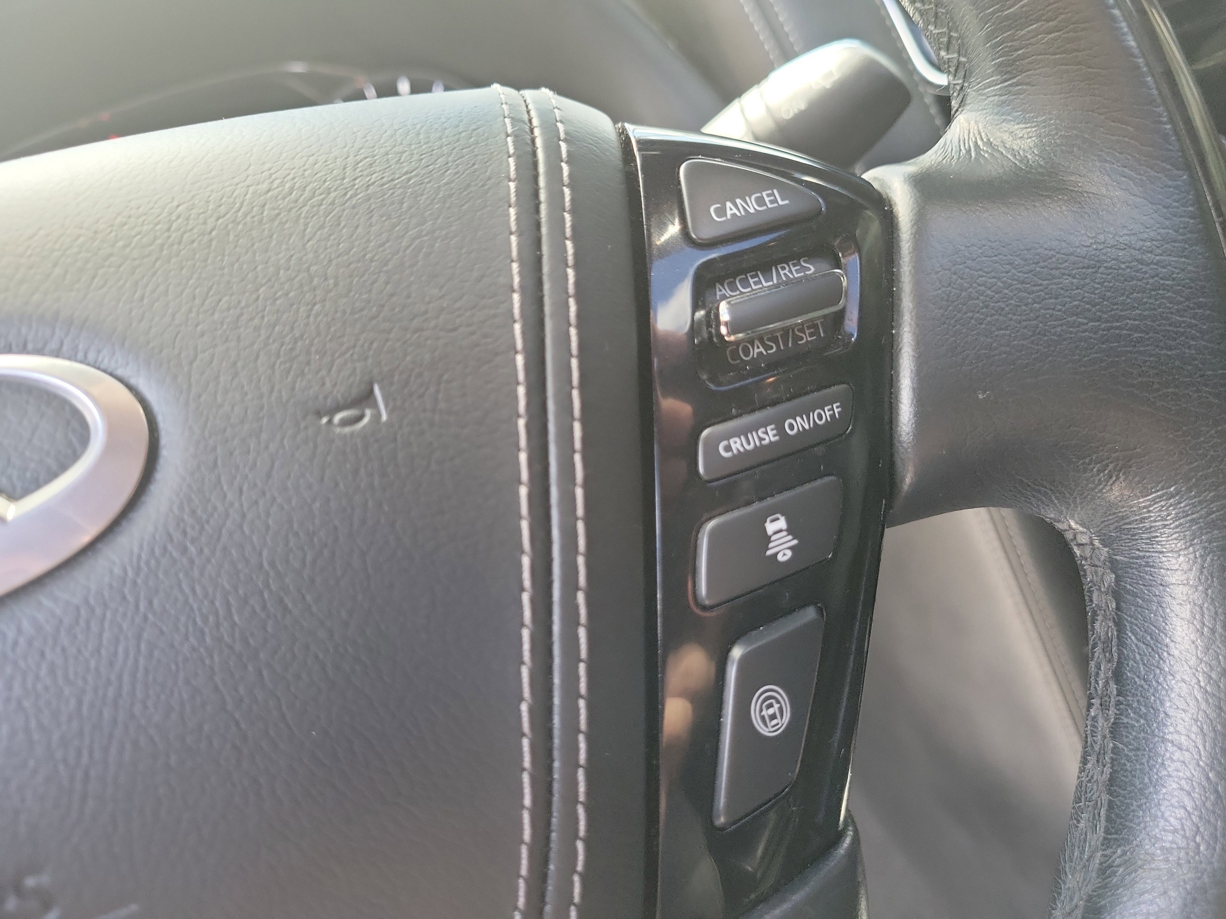 Used 2021 INFINITI QX80 Sensory w/ All-Season Package RWD image 27