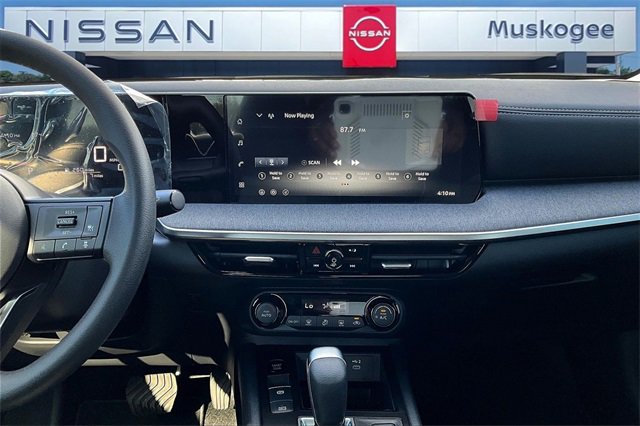 New 2026 Nissan Kicks SV image 7