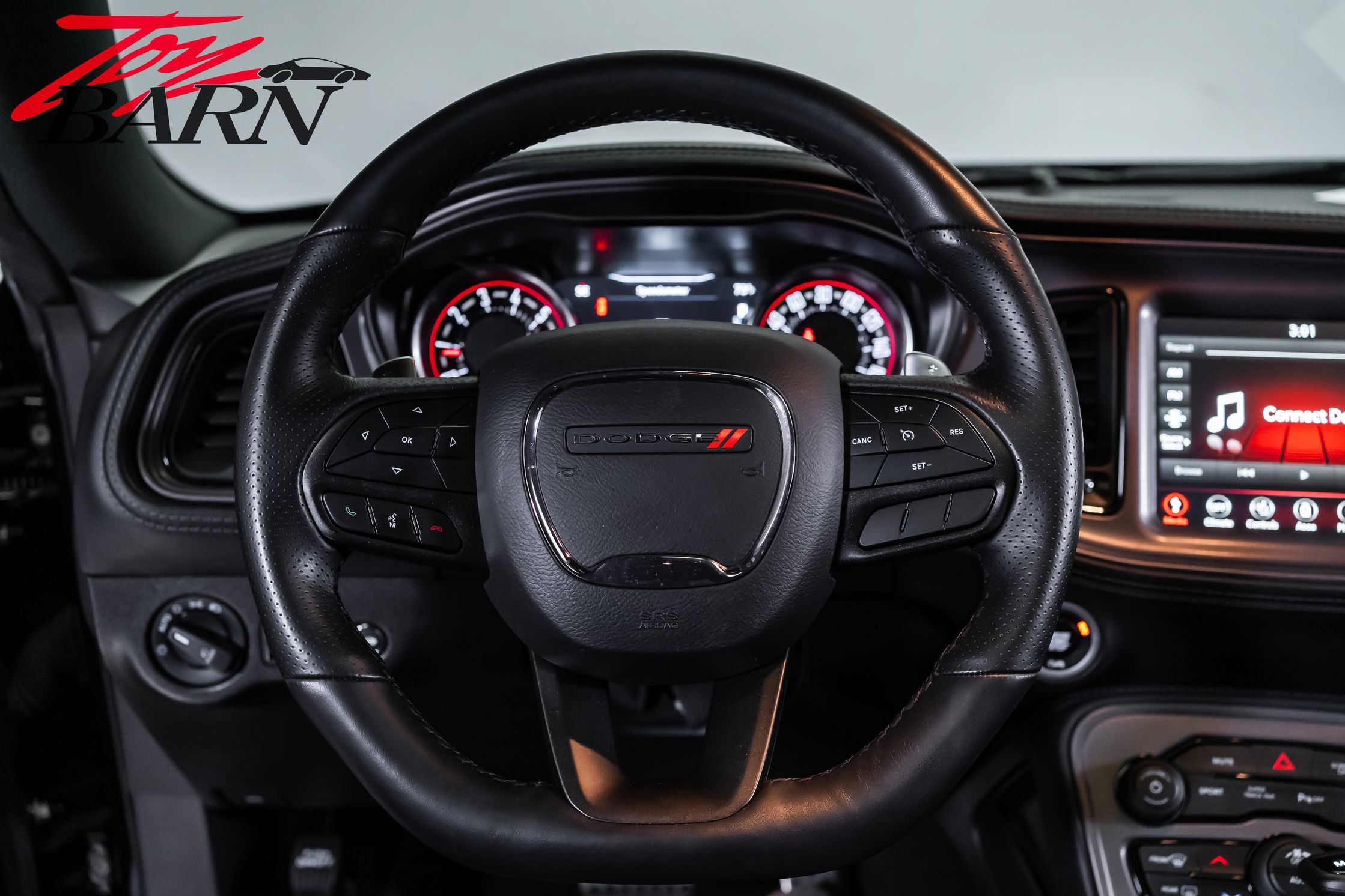 Used 2023 Dodge Challenger R/T w/ Plus Package RWD image 28