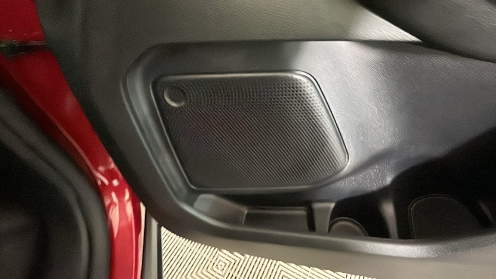 Used 2025 Ford Escape Active AWD/4WD image 37