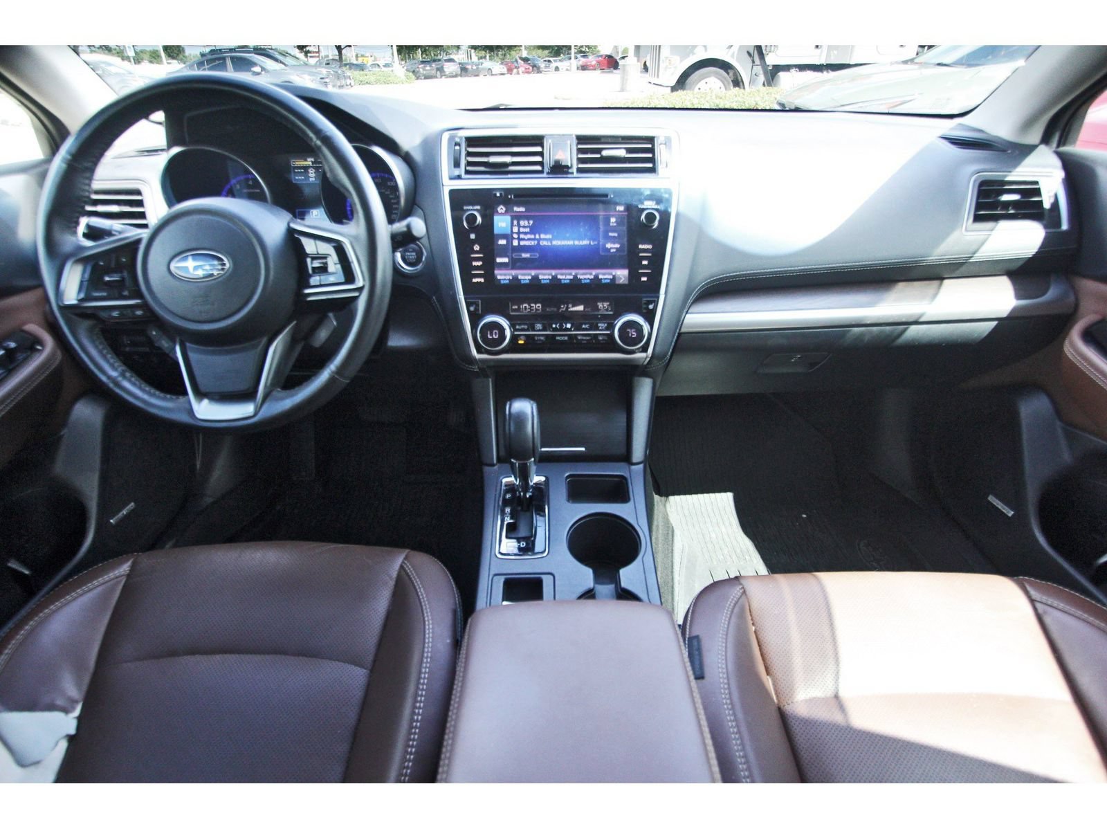 Used 2019 Subaru Outback 3.6R Touring AWD/4WD image 9
