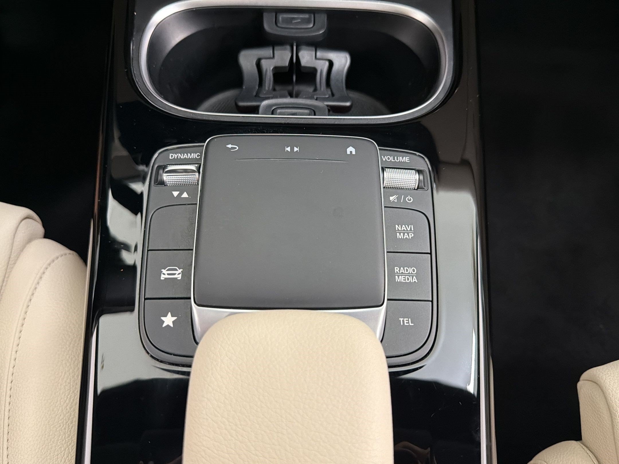 Used 2022 Mercedes-Benz A 220 image 18