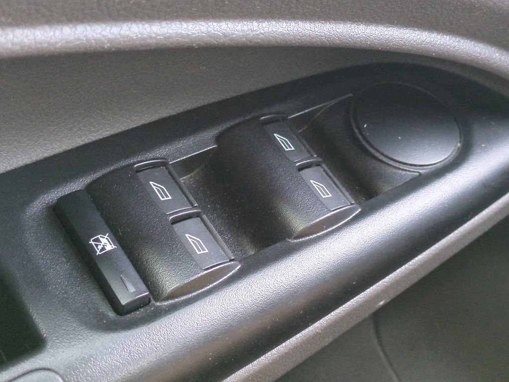Certified 2022 Ford Transit Connect XL FWD image 25