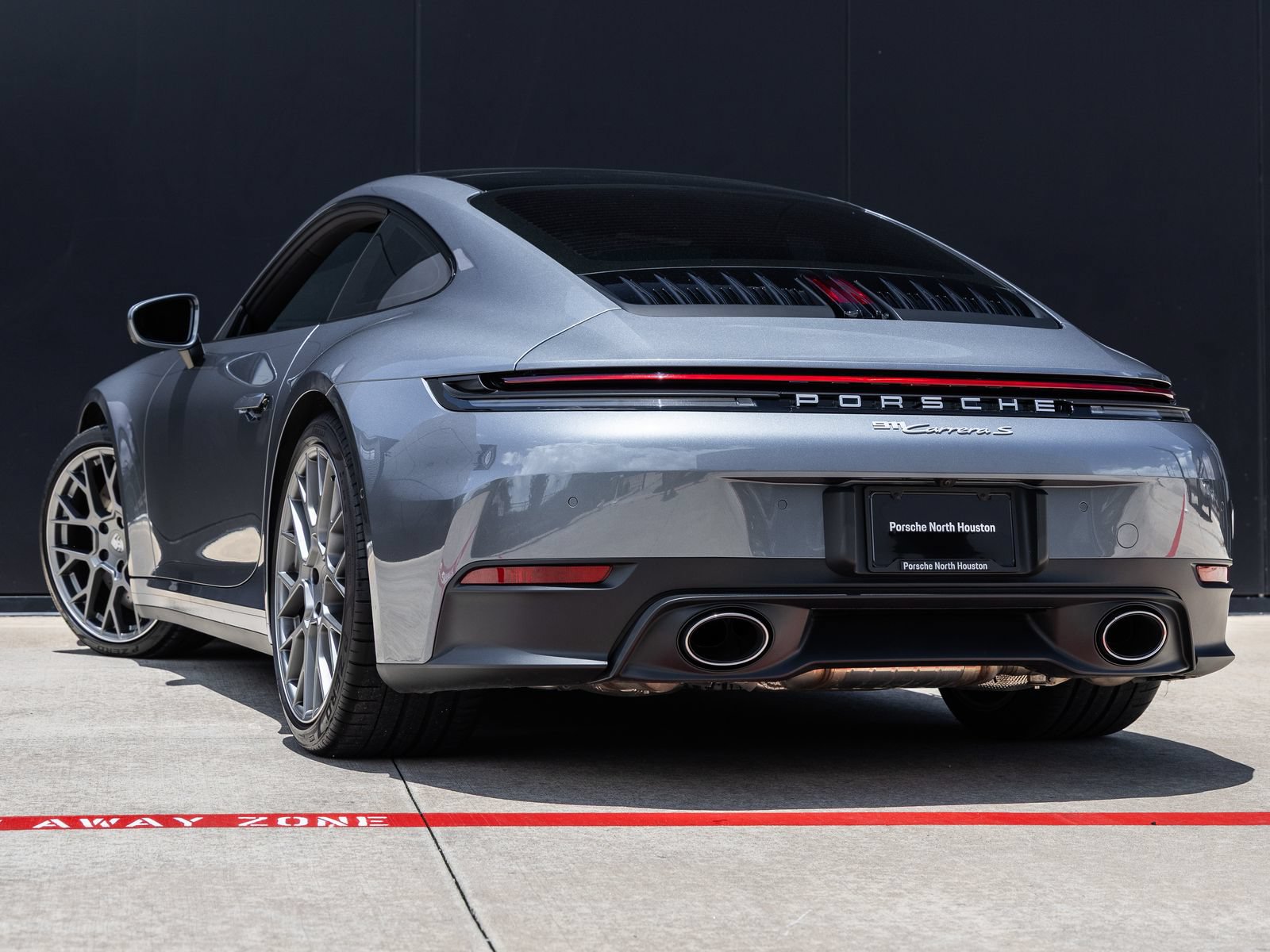 Certified 2025 Porsche 911 Carrera S RWD image 3