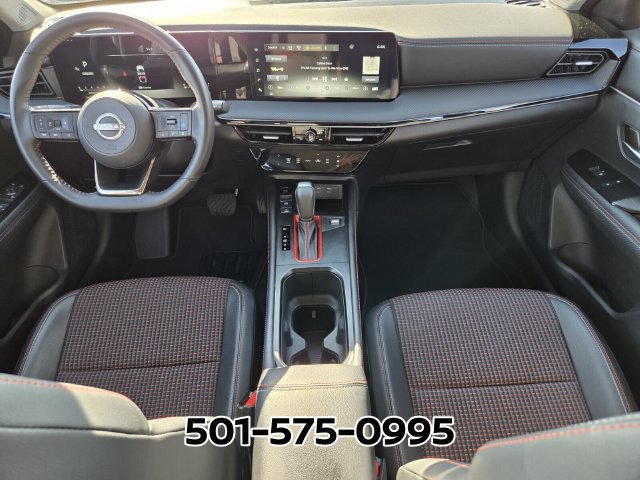 Used 2025 Nissan Kicks SR FWD image 14