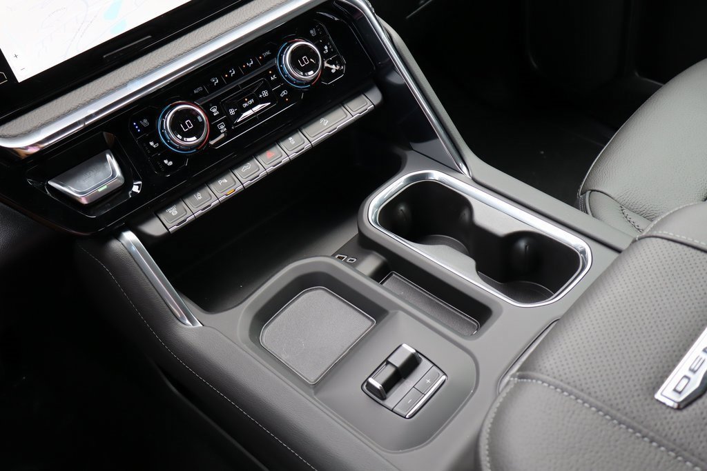 New 2026 GMC Sierra 2500 Denali w/ Denali Reserve Package image 20