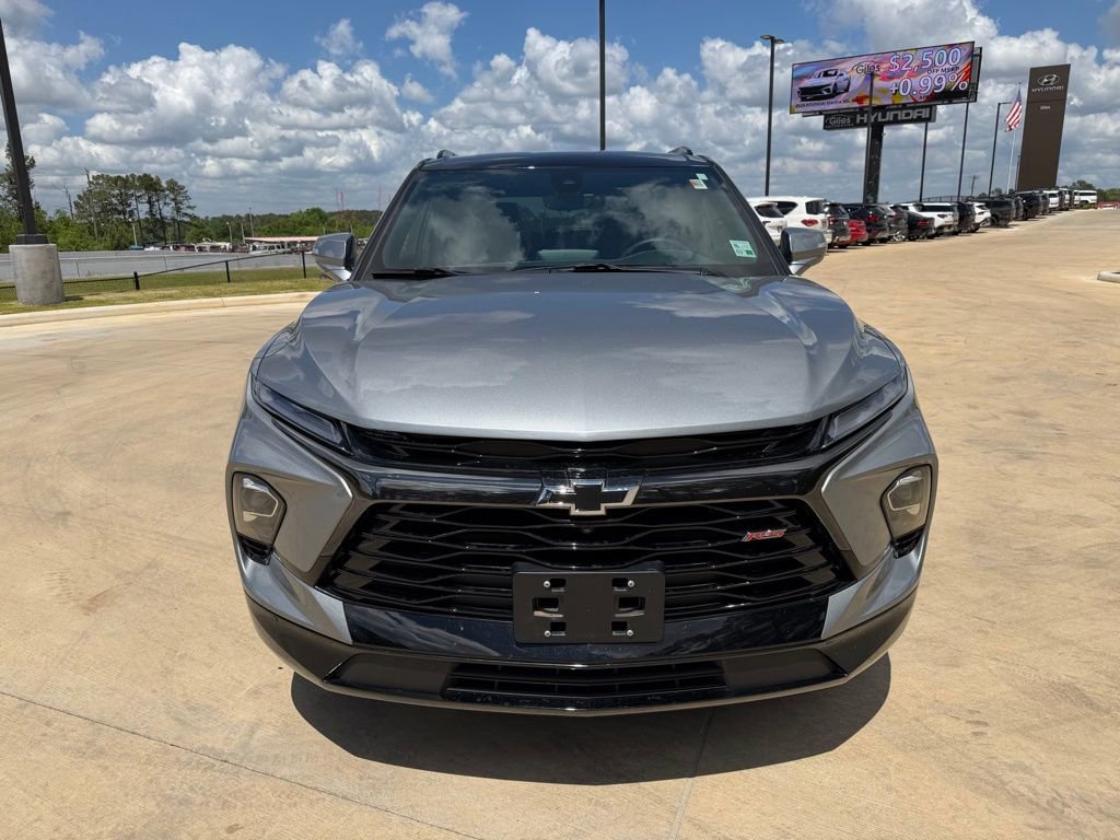 Used 2024 Chevrolet Blazer RS w/ Driver Confidence II Package image 6