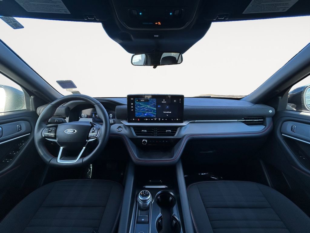 Used 2025 Ford Explorer ST-Line w/ ST-Line Street Pack AWD/4WD image 13