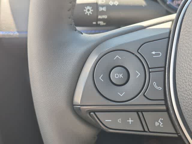 Used 2023 Toyota RAV4 SE w/ SE Grade Weather Package AWD/4WD image 23
