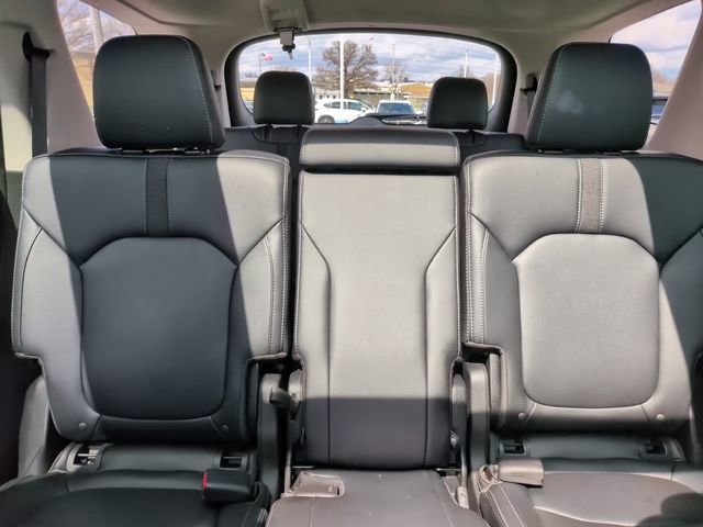 Used 2023 Honda Pilot Touring image 34
