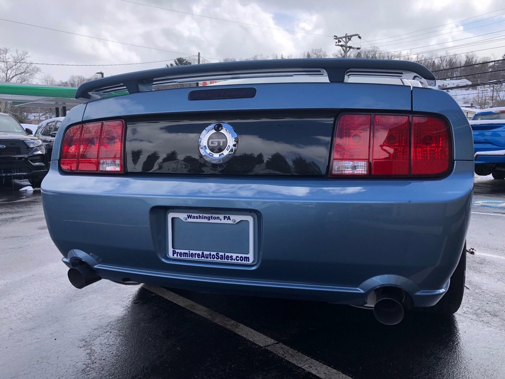 Used 2006 Ford Mustang GT image 4