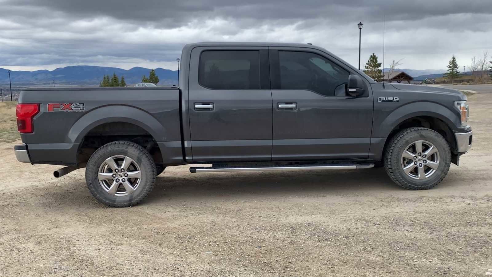 Used 2018 Ford F150 XLT w/ Equipment Group 302A Luxury AWD/4WD image 9