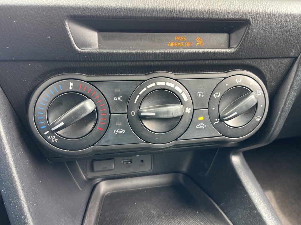 Used 2018 MAZDA MAZDA3 Sport image 12