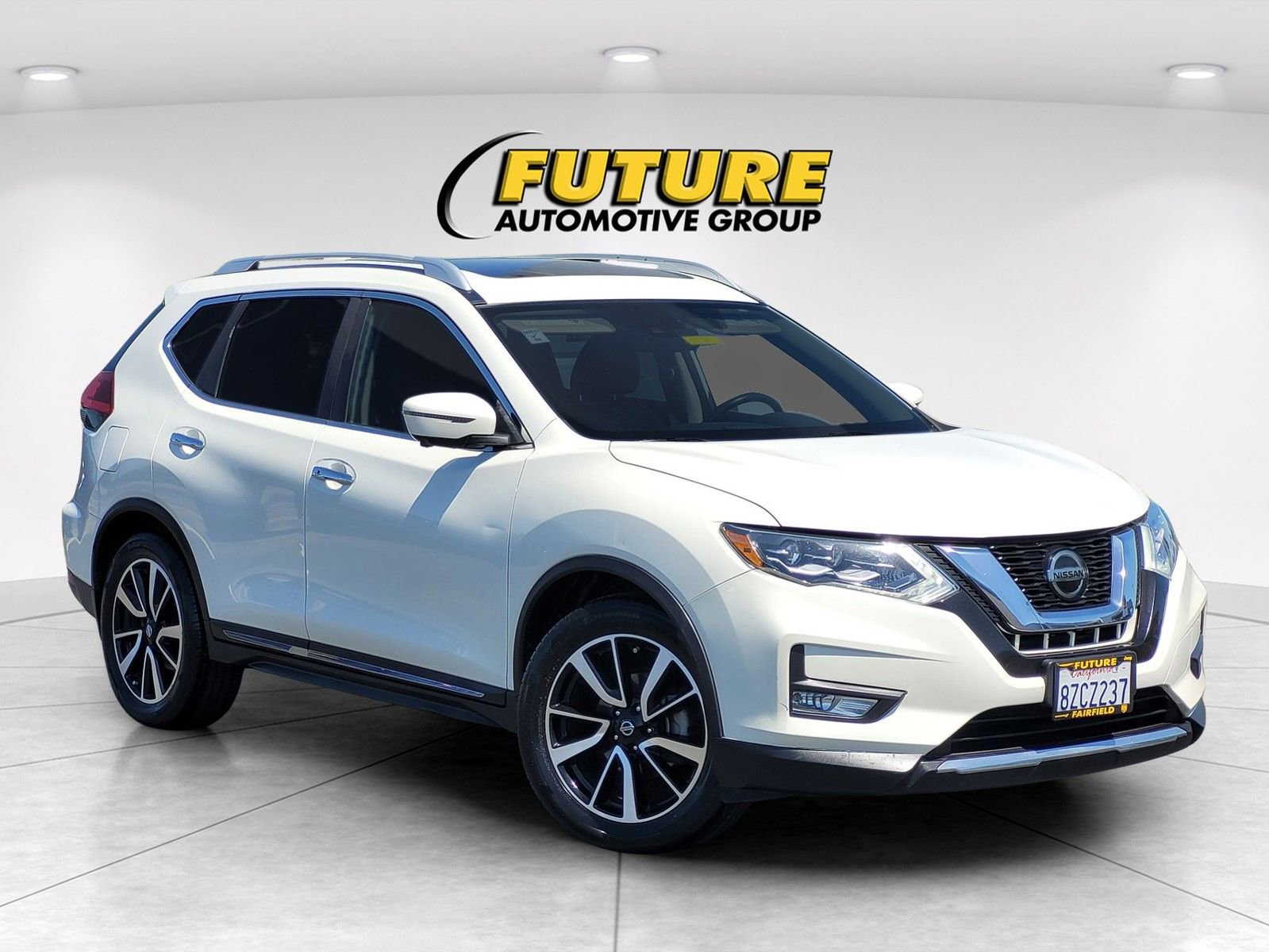 Used 2018 Nissan Rogue SL w/ Premium Package