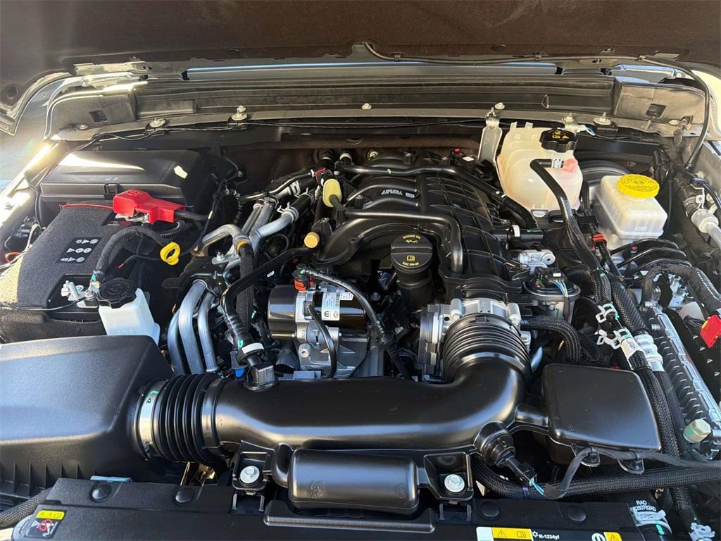 Used 2023 Jeep Wrangler Unlimited Sport image 20